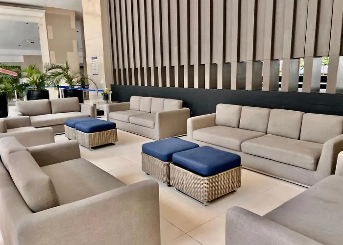 Heart Of Mall Of - Aseana Pasay Apartment Manila