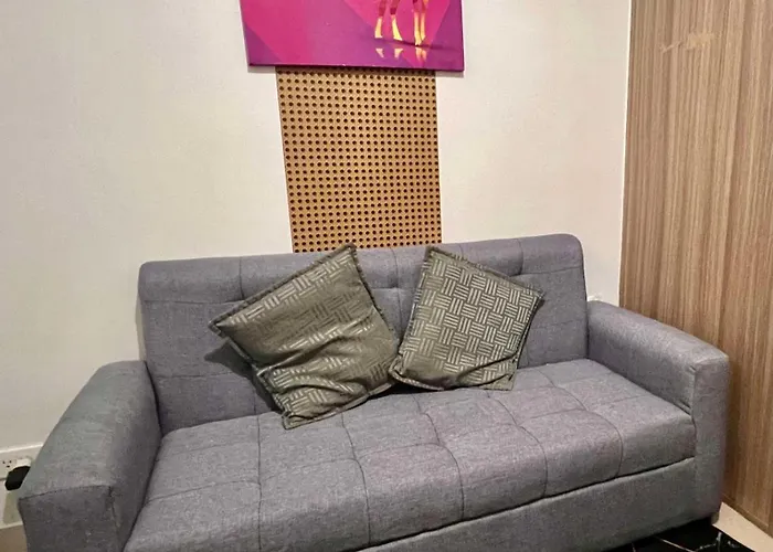 Apartment Heart Of Mall Of - Aseana Pasay